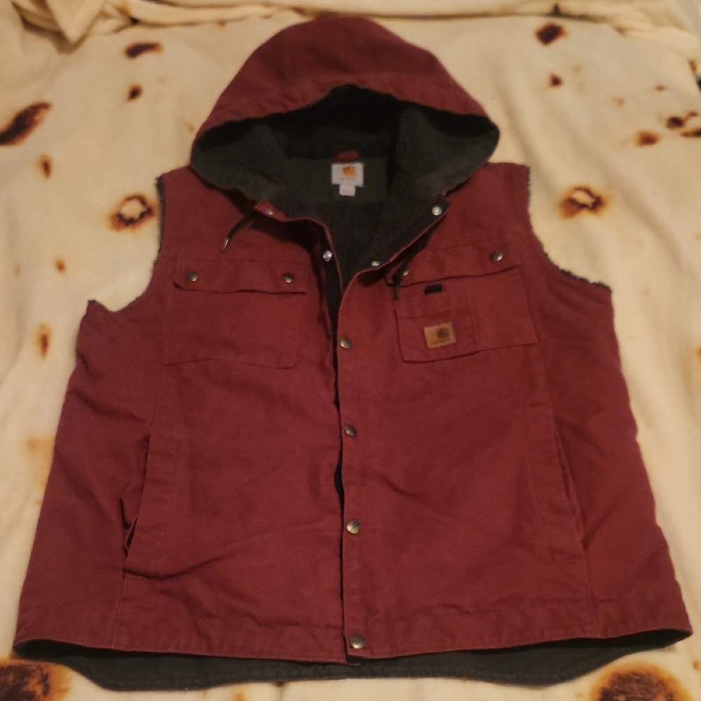 Carhartt Maroon Hooded Vest